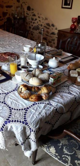 Le Magnoux Peaceful Retreat Bed & Breakfast Amailloux Ngoại thất bức ảnh